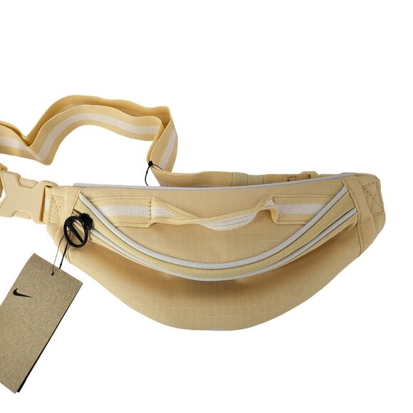 Nike Beige Fanny Pack Waist Bag With Adjustable Strap & Zippered Pockets MSRP$32 - Picture 4 of 16